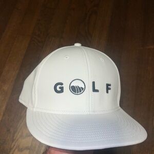 Brand new TaylorMade White Golf Hat cliffs golf club